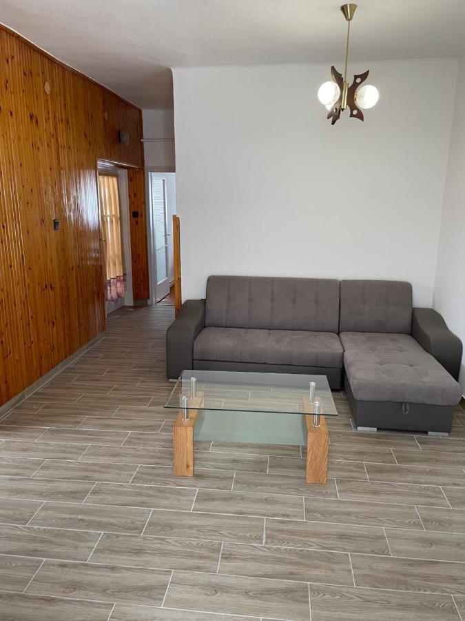 Pingvin Cukrászda Apartman Balatonmáriafürdő Exterior foto