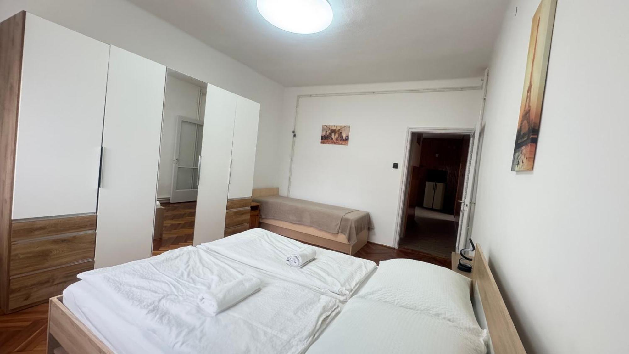 Pingvin Cukrászda Apartman Balatonmáriafürdő Exterior foto